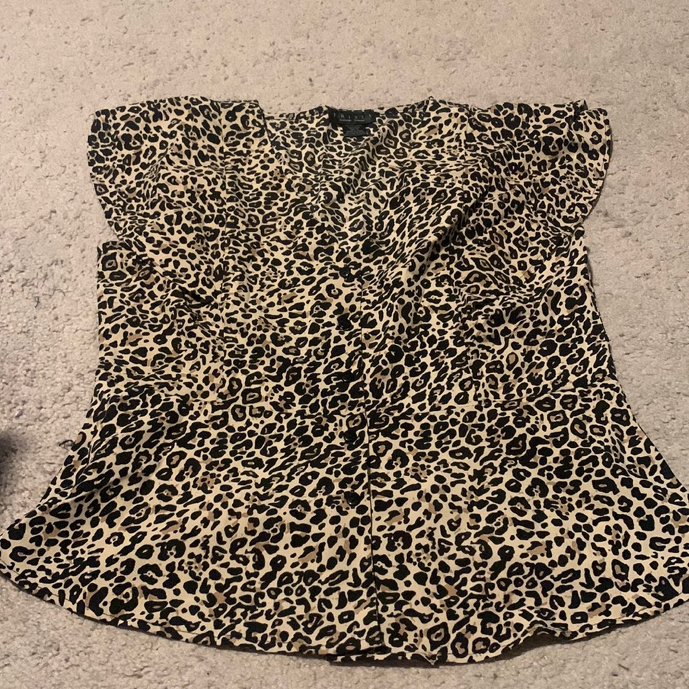 Francesca’s Leopard Button Peplum Blouse